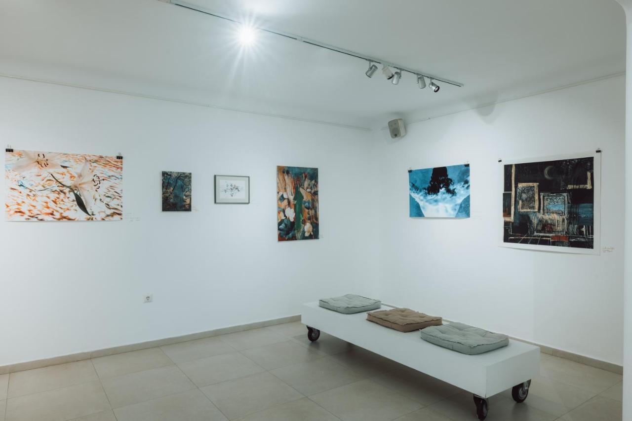 Art Hotel Santorini (Adults Only) 피르고스 외부 사진