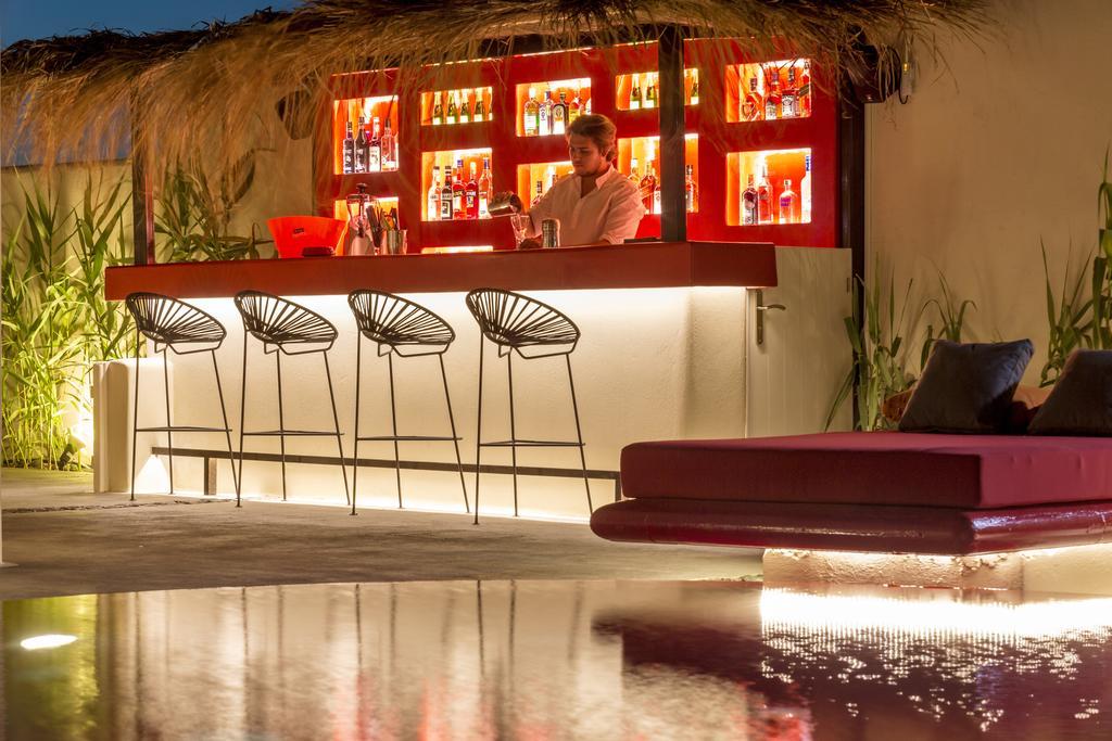 Art Hotel Santorini (Adults Only) 피르고스 외부 사진
