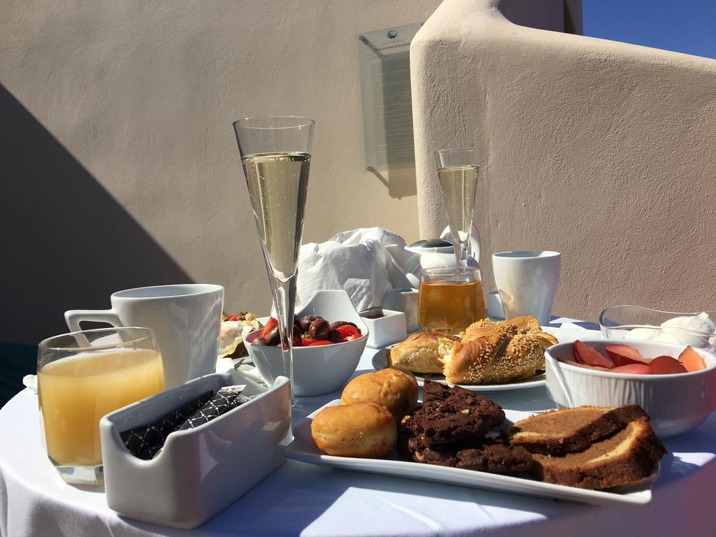 Art Hotel Santorini (Adults Only) 피르고스 외부 사진