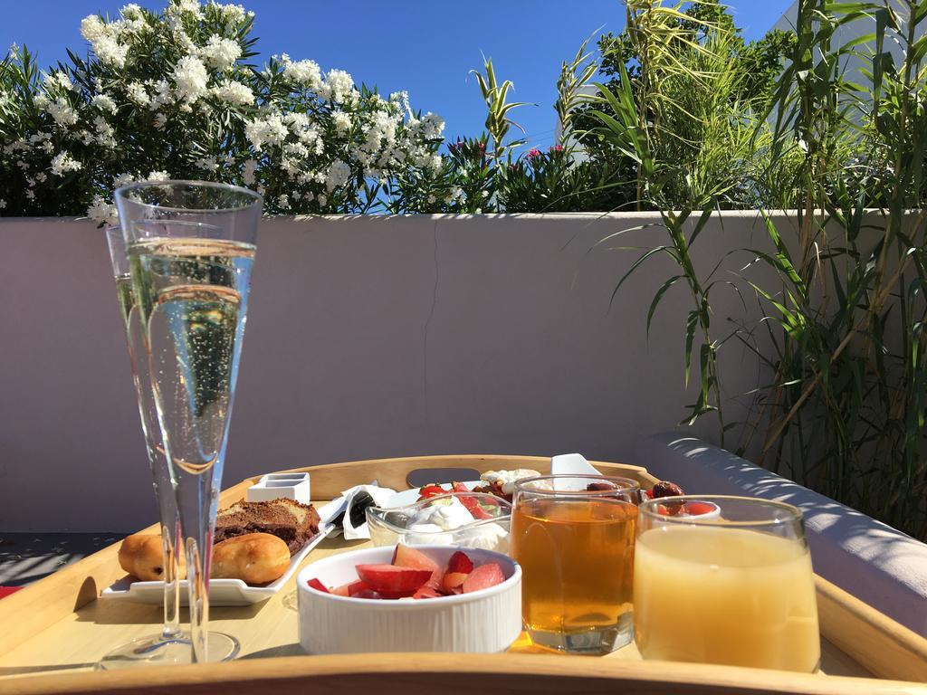Art Hotel Santorini (Adults Only) 피르고스 외부 사진